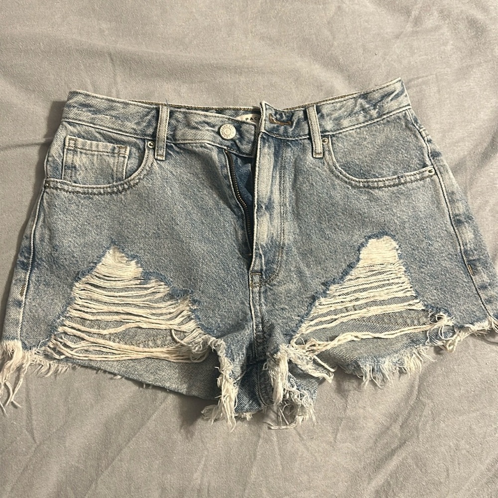 PaSun distressed high rised festival jean shorts